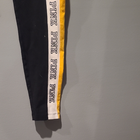 PINK Victoria's Secret Black and Yellow Kids Leggings - Picture 4 of 6